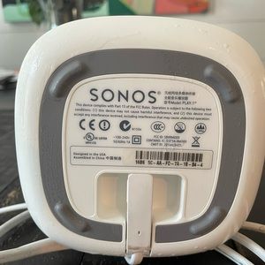 Sonos white play 1 - gently used